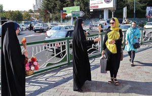 دشمن کرامت زن را هدف گرفته‌ است/ دشمنان به دنبال حذف حجاب از جامعه ایرانی هستند
