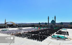 اجرای سرود سلام فرمانده ۲ در مسجد مقدس جمکران