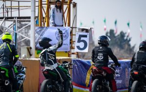 موتورسواران قمی قهرمان مسابقات کشوری شدند