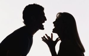 چرا برخی گفت‌وگوهای زوجین به دعوا منجر می‌شود؟